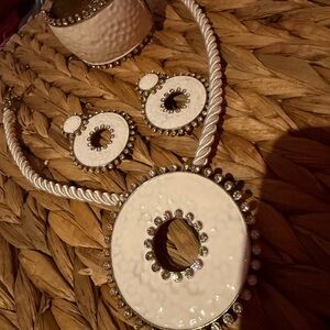 Heidi Daus Cream and Gold Jewelry Set